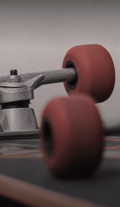 Skateboard truck and wheels on a skateboard